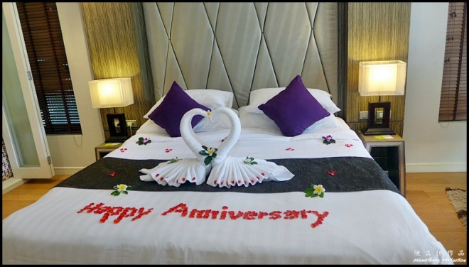 Anniversary Bed